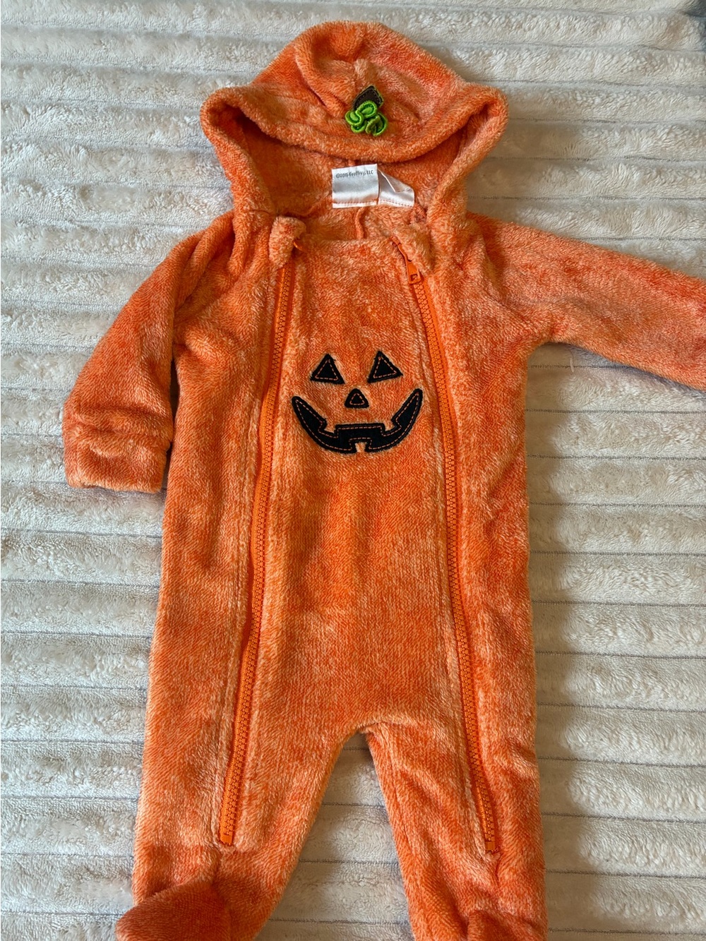 🎃 NWOT Koala Kids 0-3M Jack-O’-Lantern Pumpkin Footie